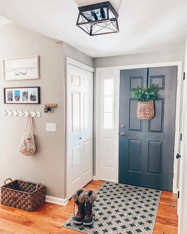 7 Ways To Add Pizzazz To Your Entryway Entryway Ideas Lizzy Designs