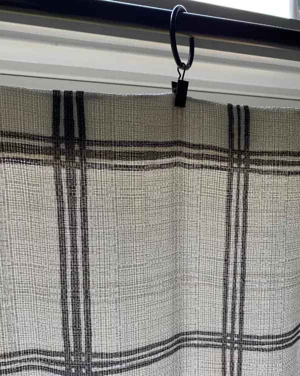 Hem Curtains Without Sewing, How To Make Your Own Curtains Without Sewing