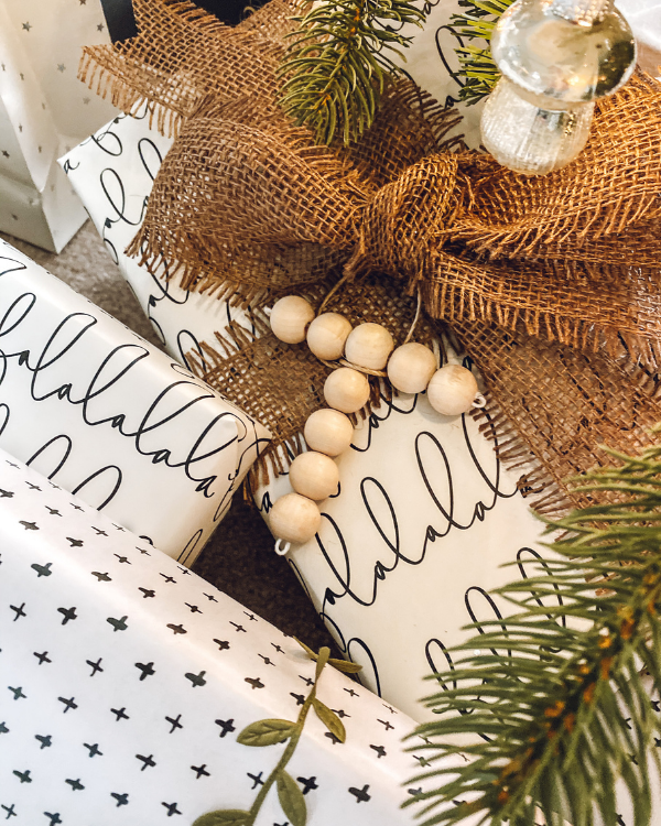 DIY Beaded Letter Gift Tag "T"