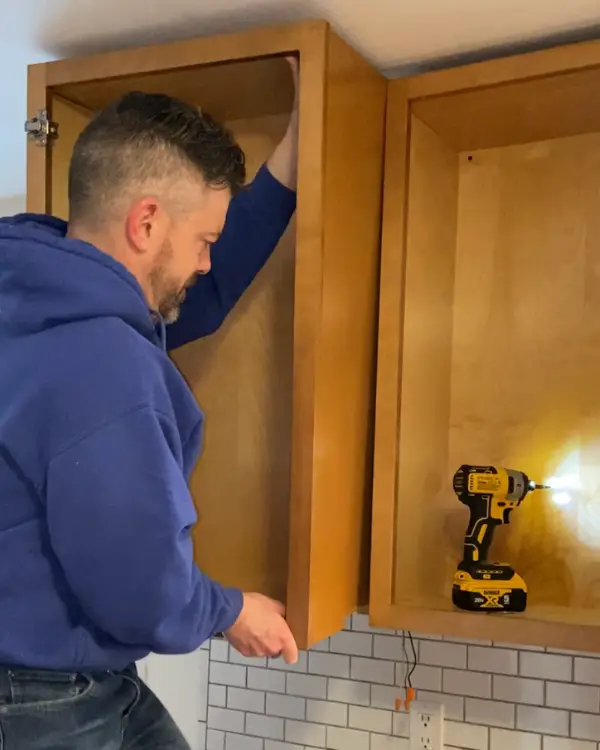 Removing the cabinet