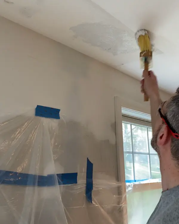 Sand painting the ceiling