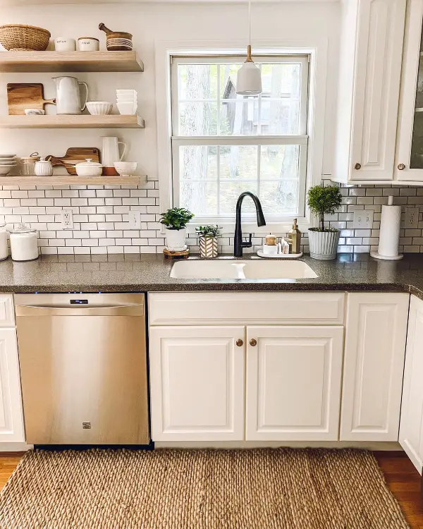 Simple Ways to Update a Kitchen: Kitchen Remodel