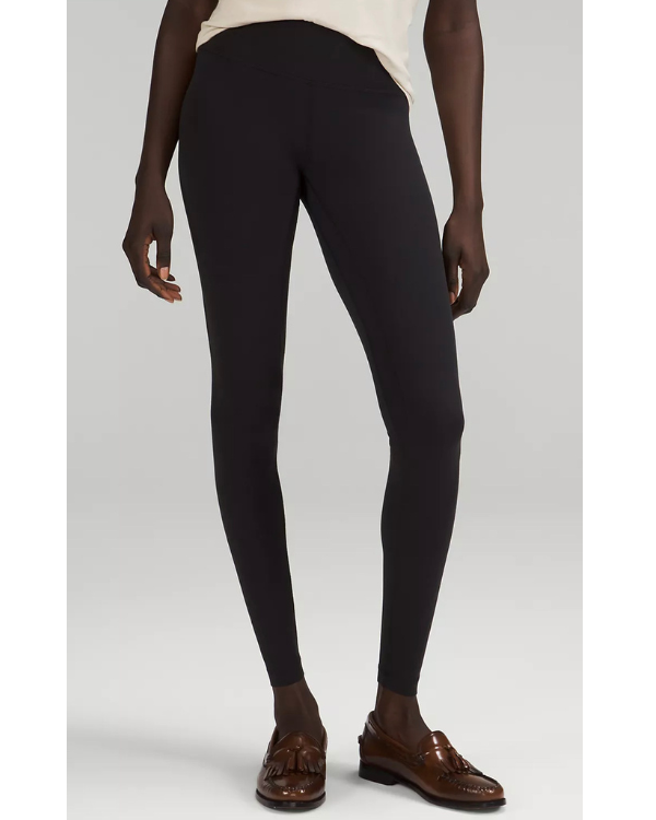 the perfect leggings are a travel must have for a trip