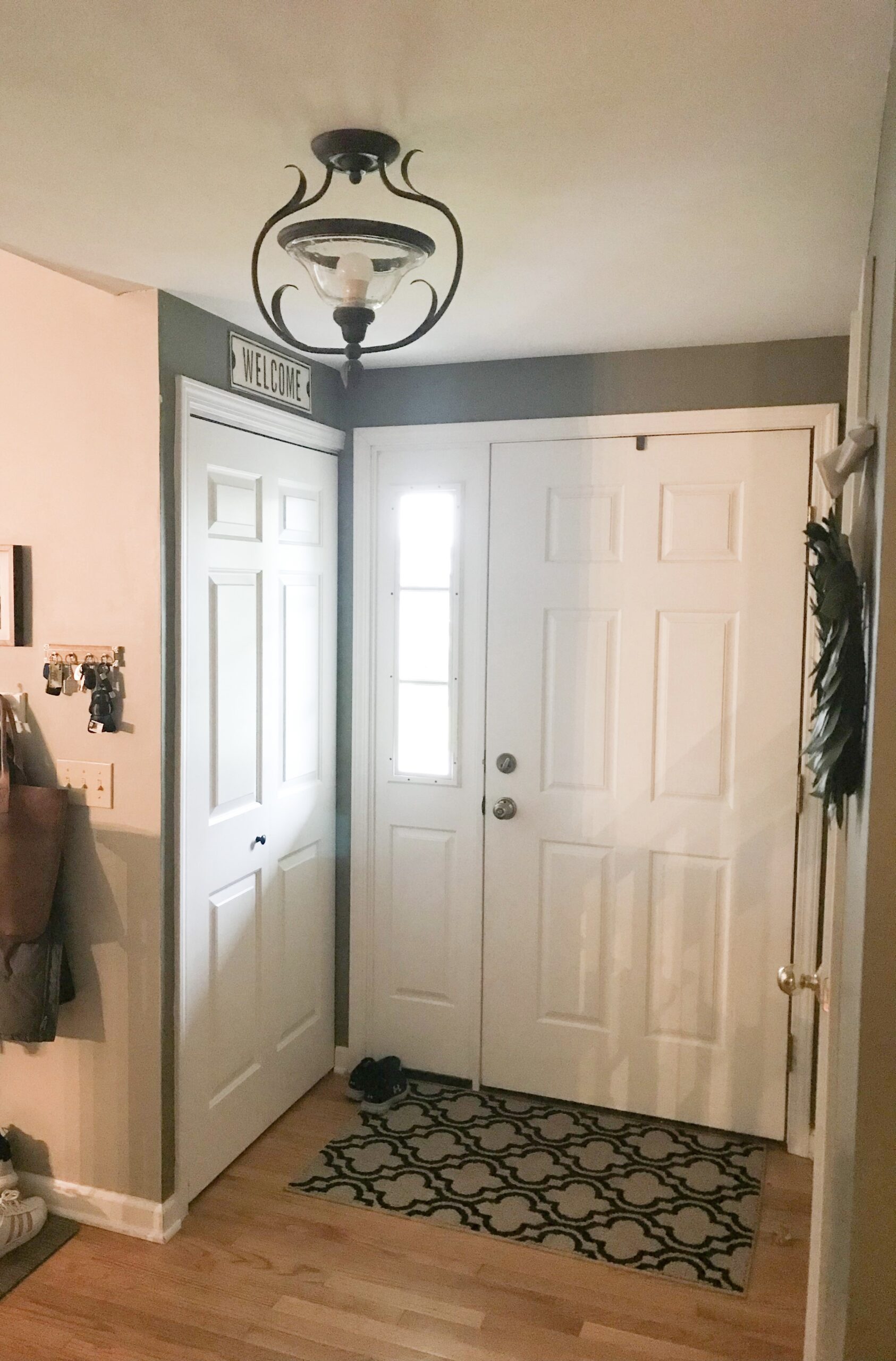 Do I Match the Trim Color to the Door Color?